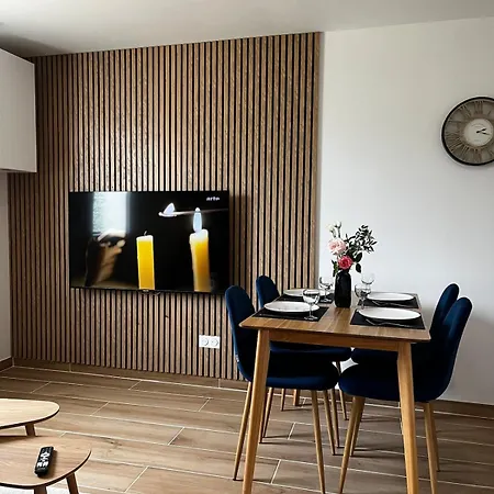 L'indigo Chic Et Cozy 2 Bedroom * Niort